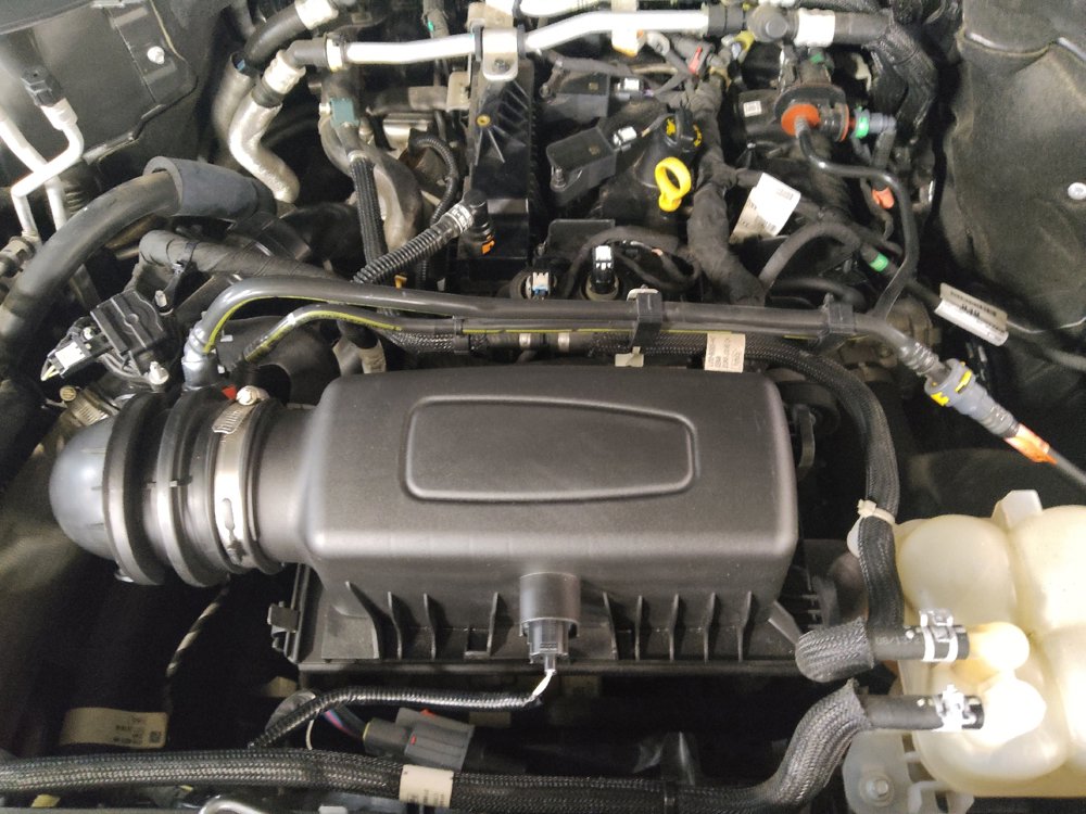 Used 2021 Ford Explorer XLT RWD image 30