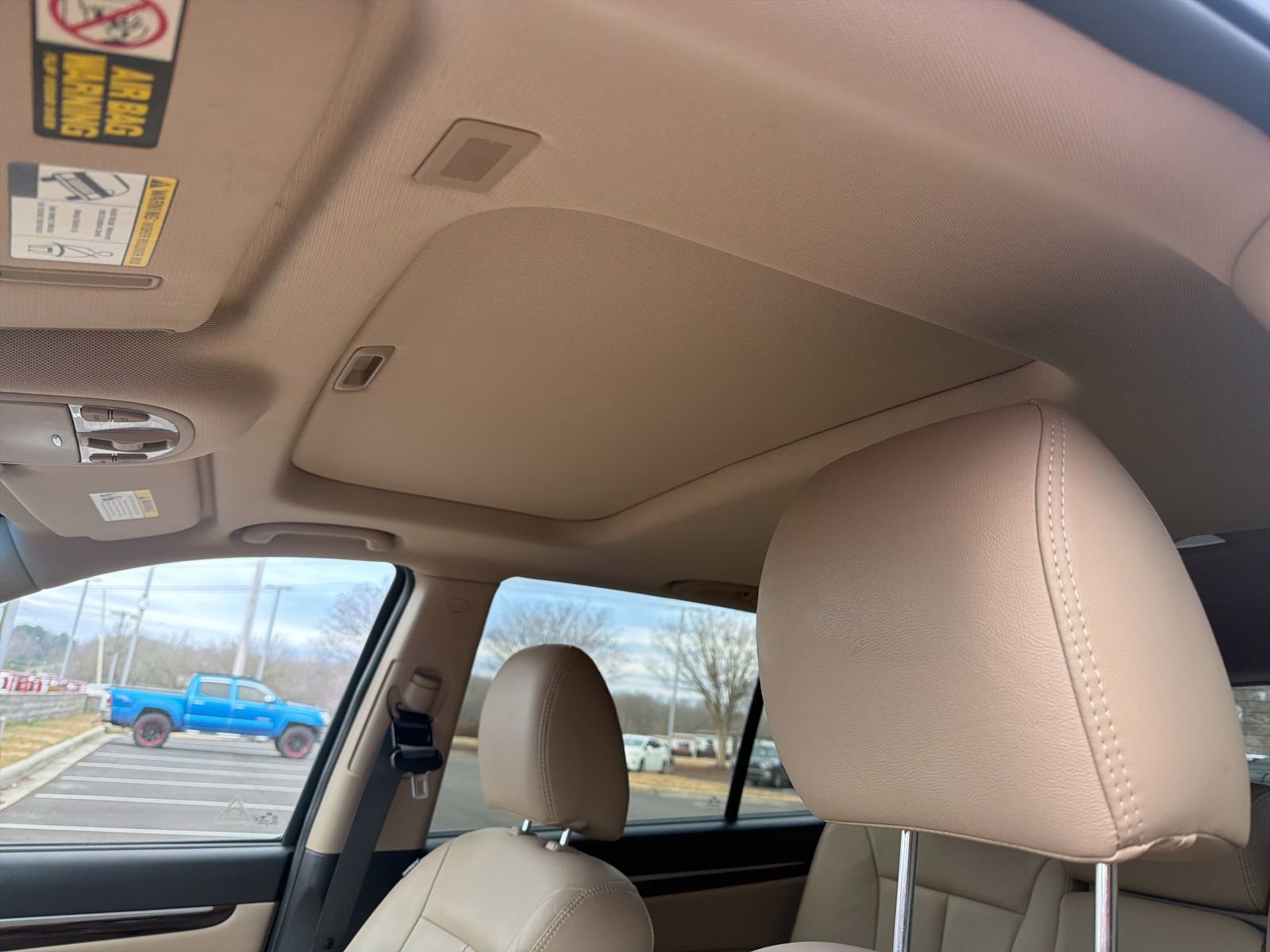 Used 2010 Hyundai Santa Fe Limited w/ Navigation Pkg 4 image 17