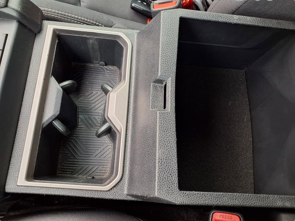 Used 2024 Toyota Tacoma TRD Off-Road image 13