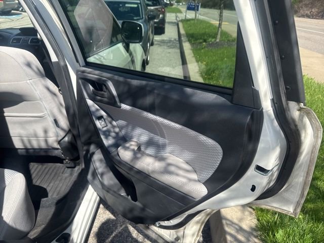 Used 2018 Subaru Forester 2.5i Premium image 25