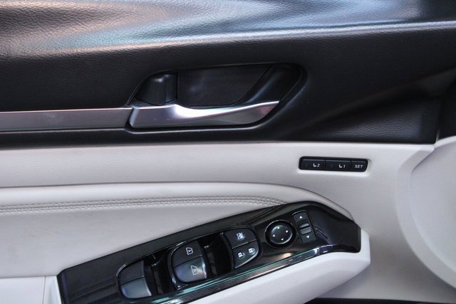 Used 2020 Nissan Altima 2.5 Platinum image 16