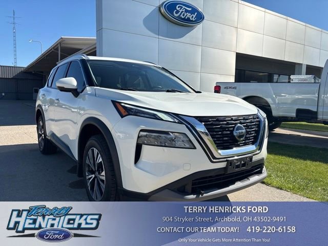 Used 2021 Nissan Rogue SV AWD/4WD image 1