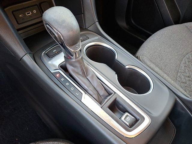 Used 2023 Chevrolet Equinox LT w/ LPO, Floor Liner Package image 17