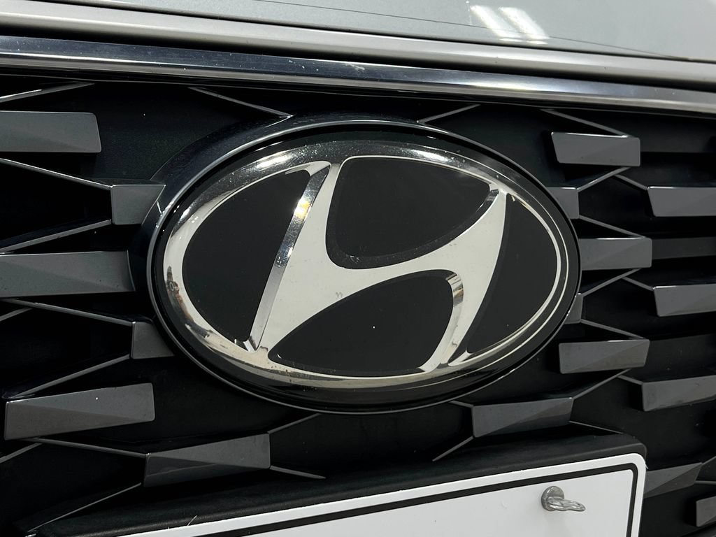Used 2020 Hyundai Ioniq Limited FWD image 39
