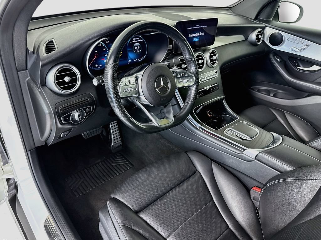 Used 2021 Mercedes-Benz GLC 300 image 9