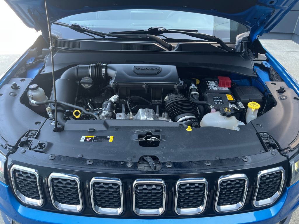 Used 2023 Jeep Compass Limited w/ Sun and Sound Group image 23