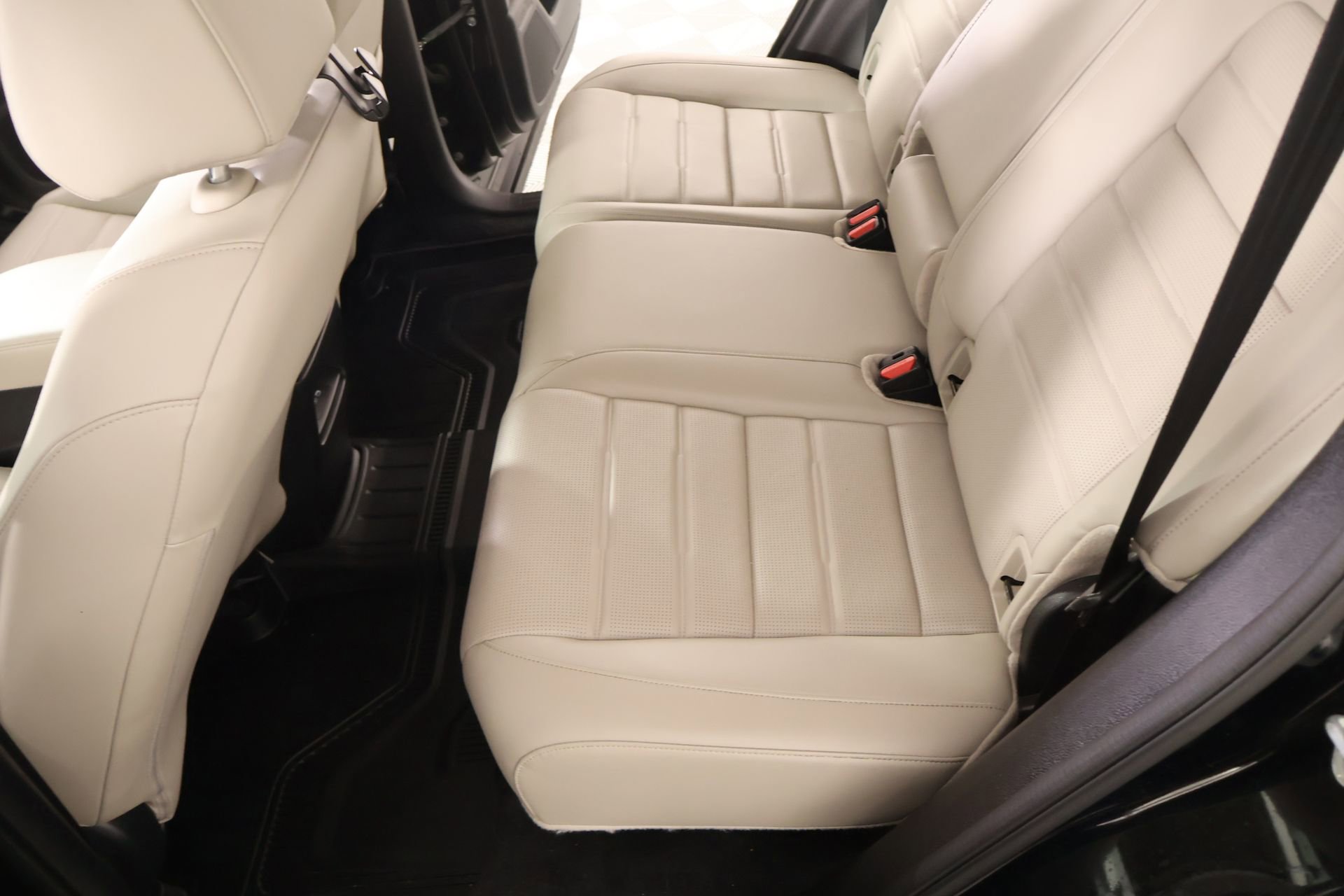 Used 2024 Honda CR-V EX-L image 12