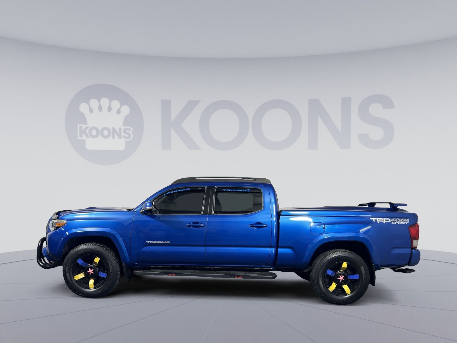 Used 2016 Toyota Tacoma TRD Sport AWD/4WD image 7