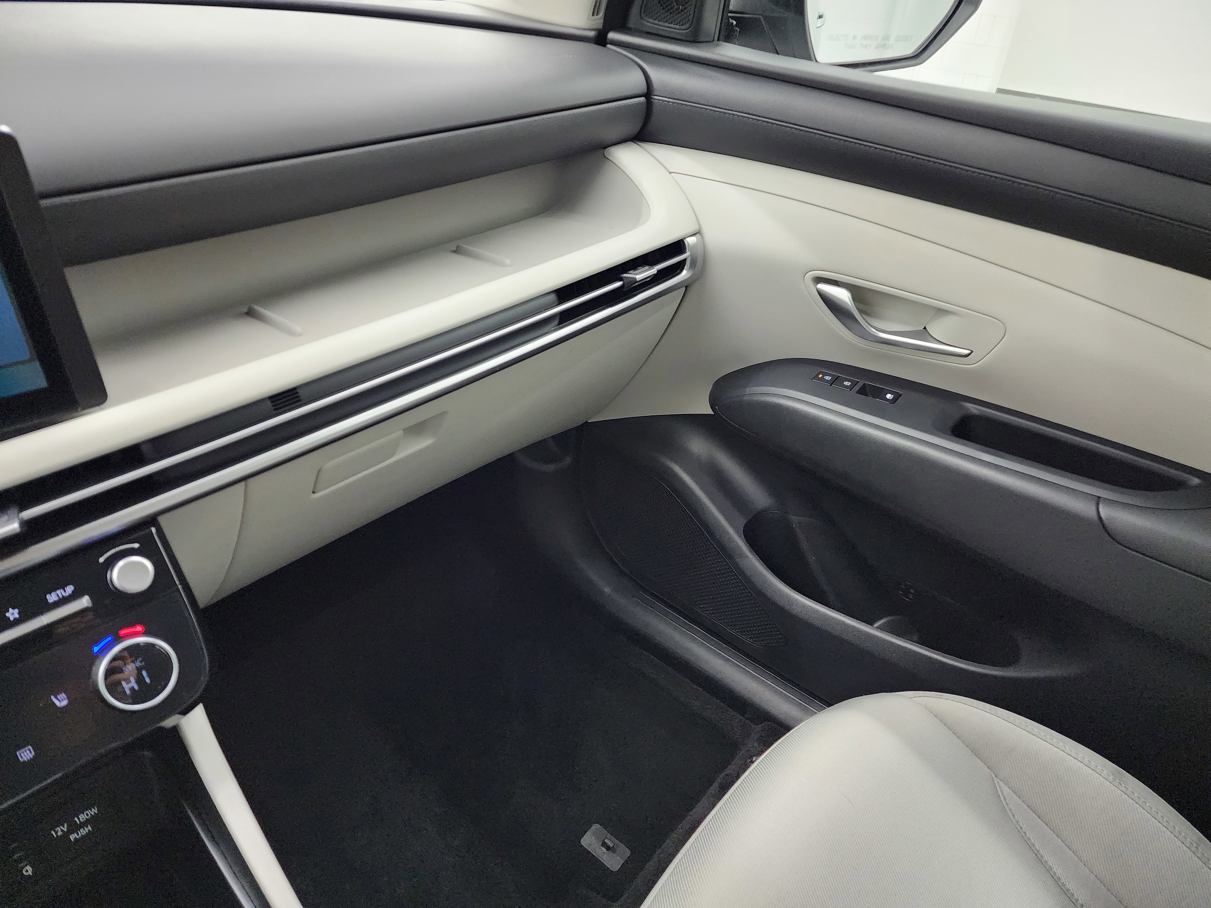 Used 2025 Hyundai Tucson SEL image 12