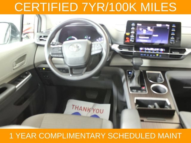 Used 2024 Toyota Sienna LE AWD/4WD image 23