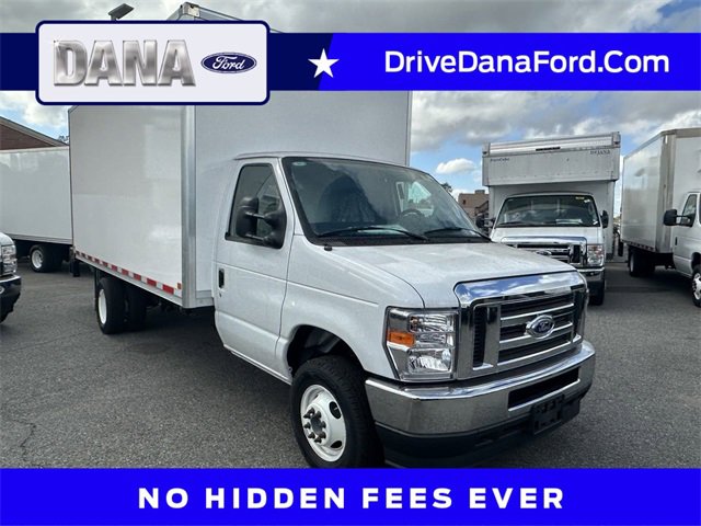 New 2024 Ford E-450 and Econoline 450 Super Duty w/ Power Windows & Locks Group