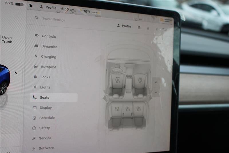 Used 2022 Tesla Model Y Long Range image 17