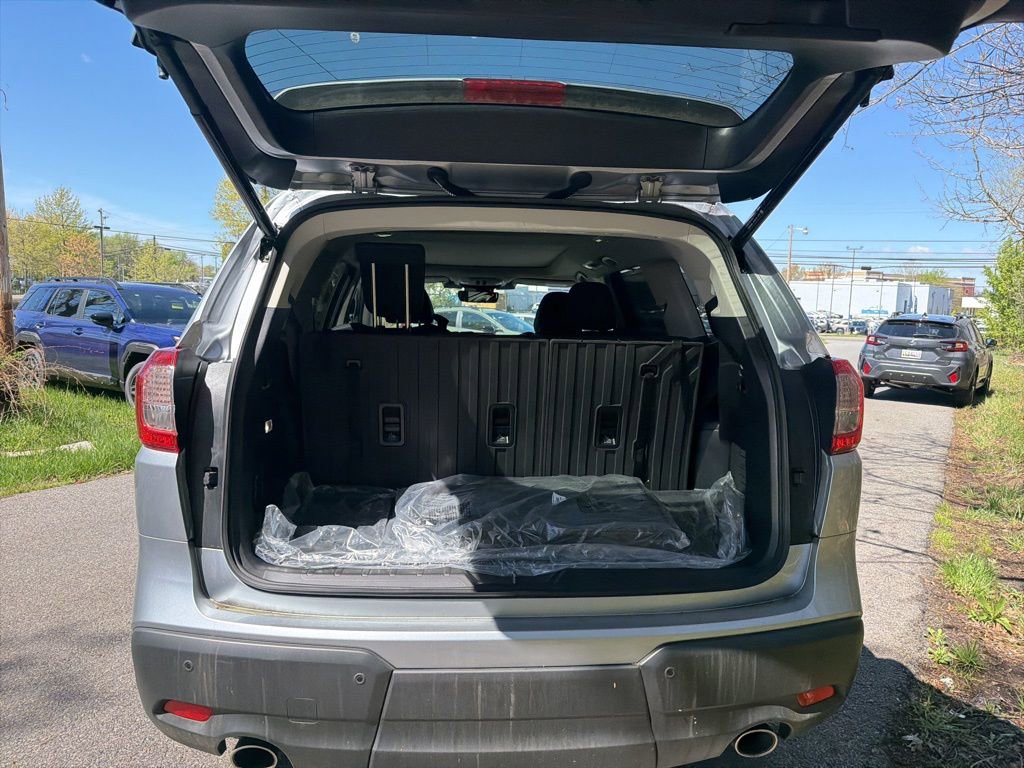 Used 2025 Subaru Ascent Limited image 5