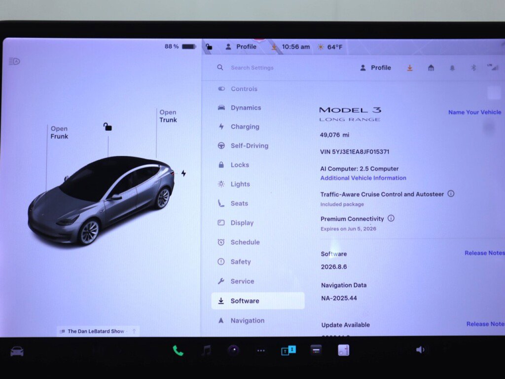 Used 2018 Tesla Model 3 Long Range RWD image 25
