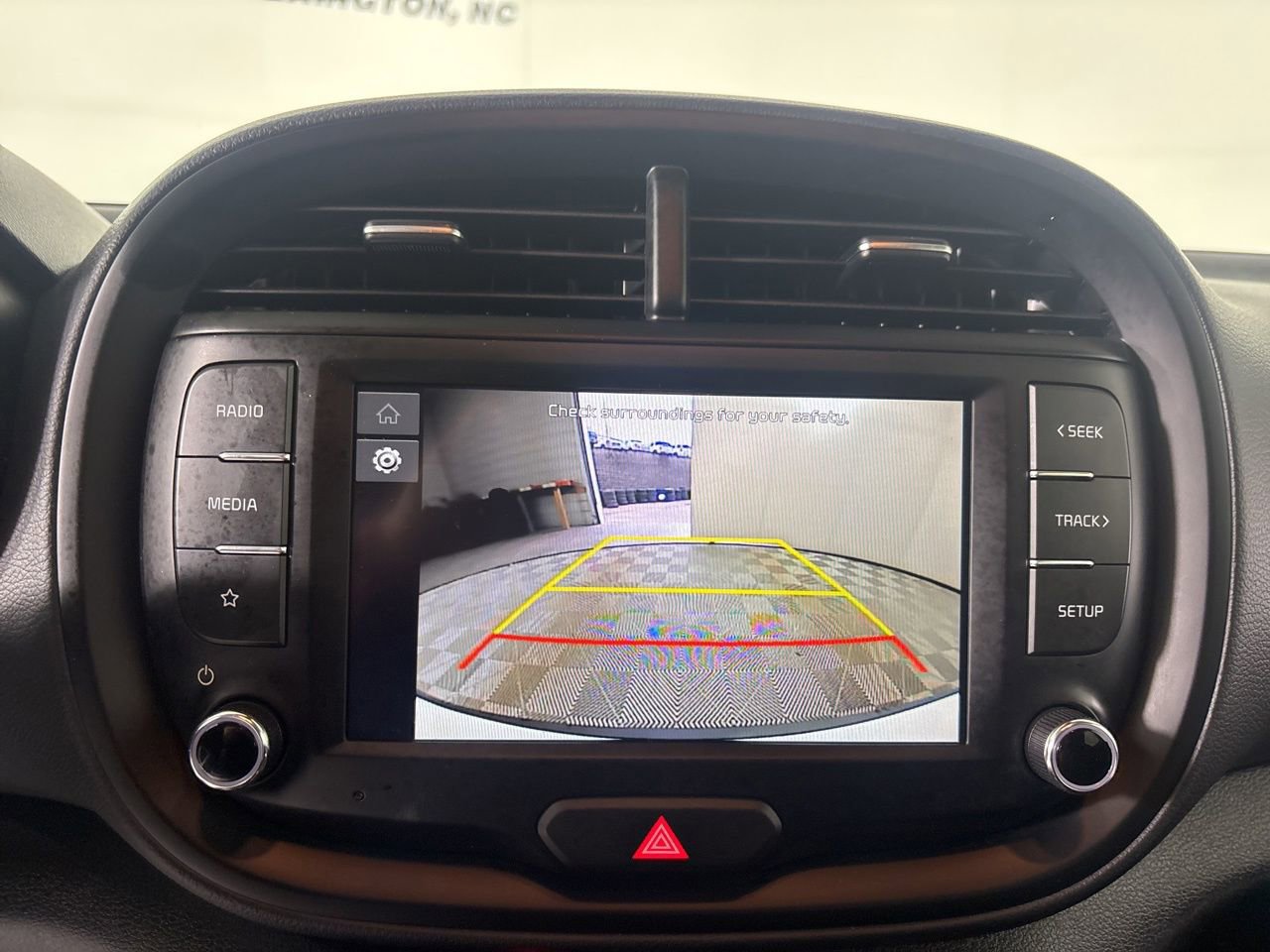Used 2025 Kia Soul LX image 15