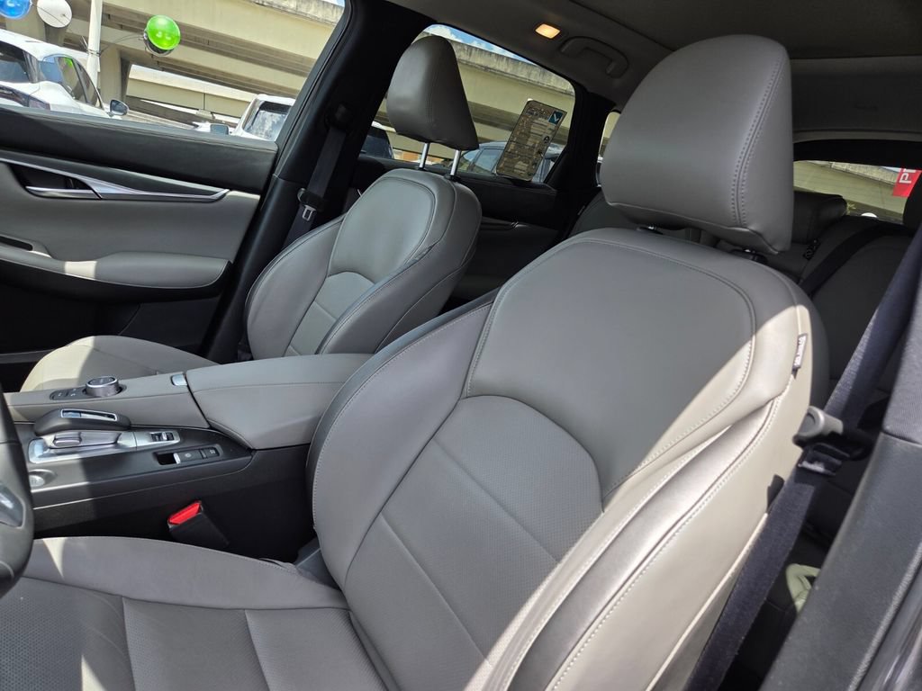 Used 2025 INFINITI QX50 Luxe AWD/4WD image 11
