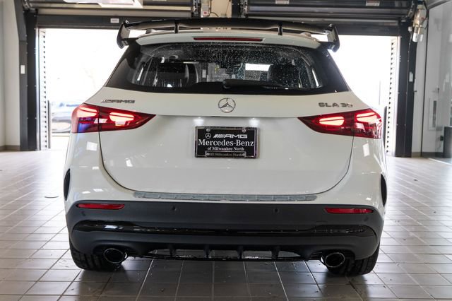 New 2026 Mercedes-Benz GLA 35 AMG 4MATIC image 7