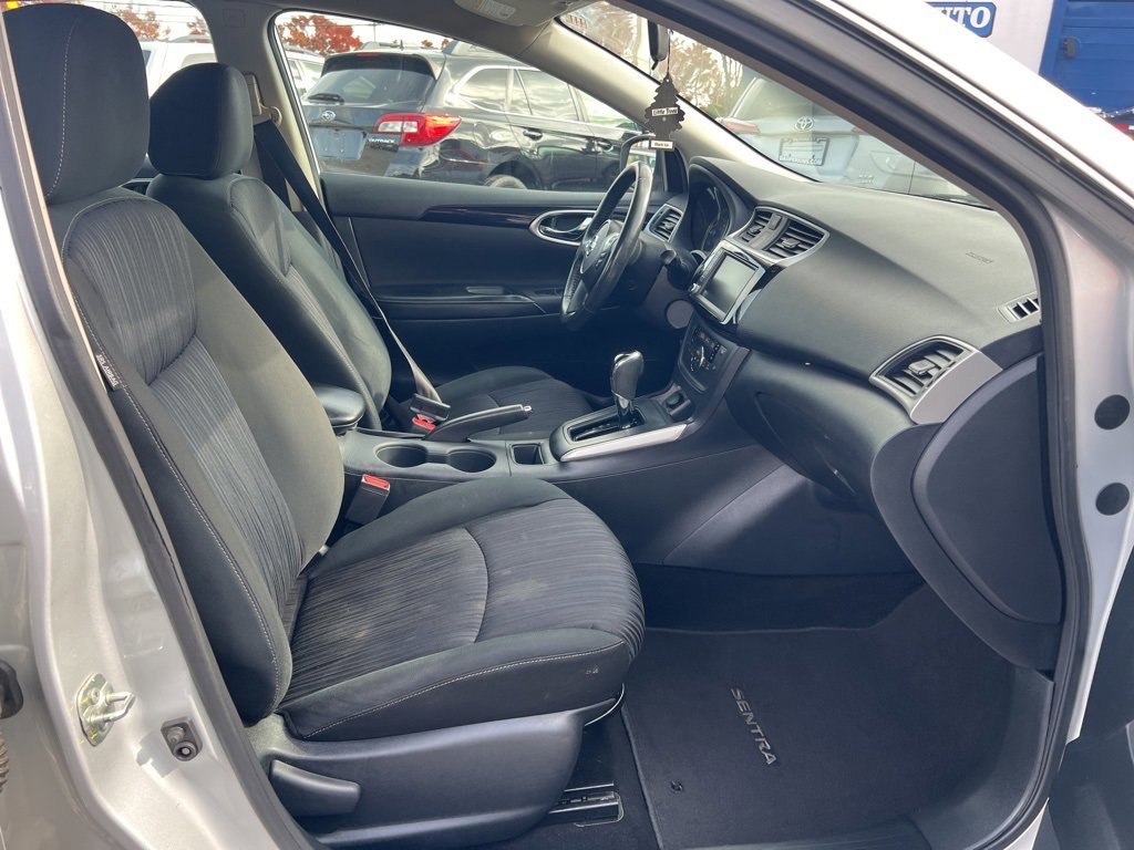 Used 2019 Nissan Sentra SV image 39