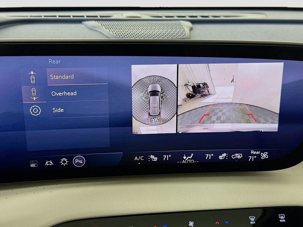 Used 2025 Buick Enclave Avenir w/ Super Cruise Package image 14