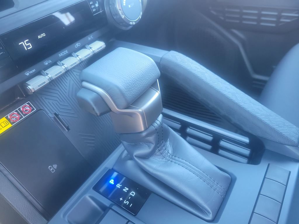 Certified 2025 Toyota Tacoma SR5 image 29