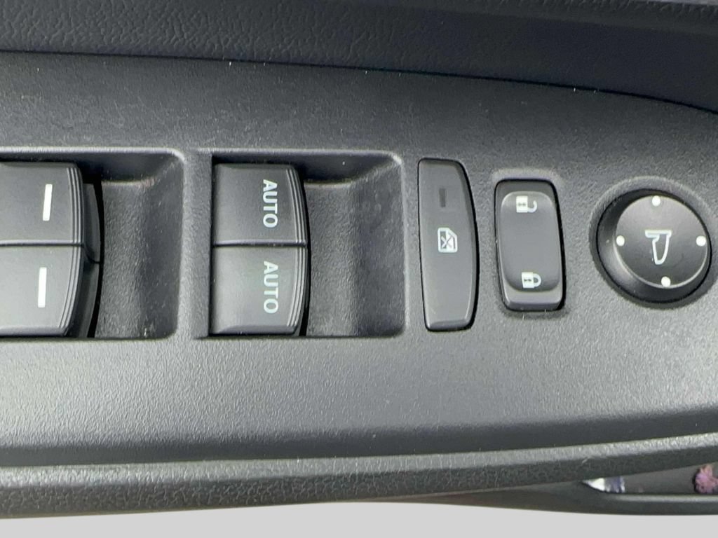 Used 2017 Honda CR-V Touring image 13