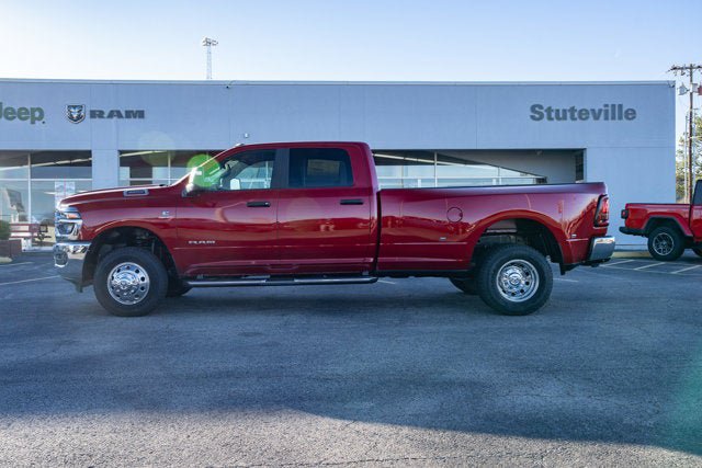New 2026 RAM 3500 Big Horn AWD/4WD image 2