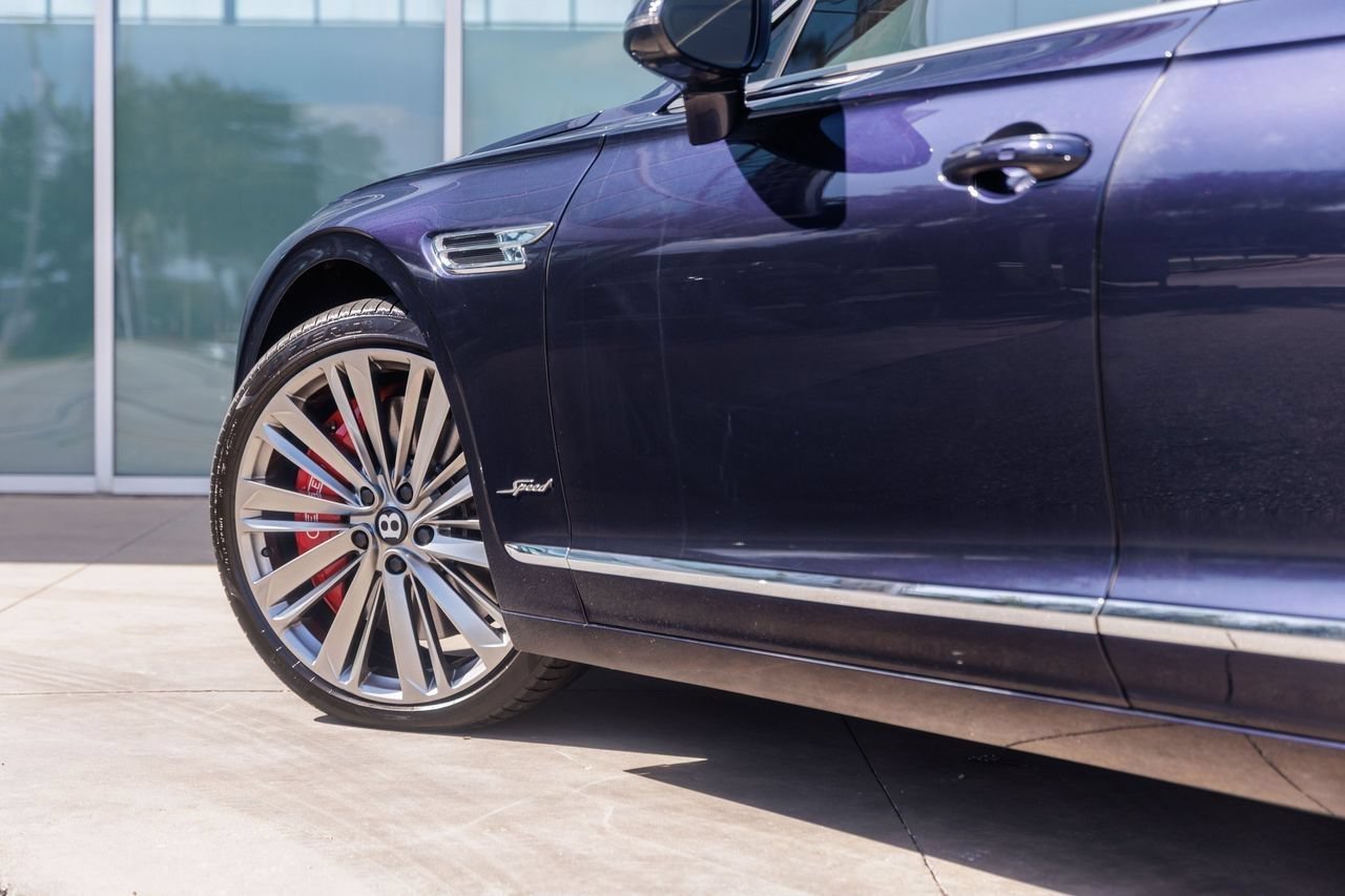 Certified 2023 Bentley Flying Spur W12 AWD/4WD image 16