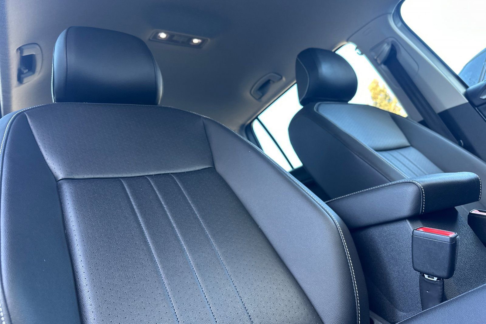 Certified 2023 Volkswagen Tiguan SE image 18