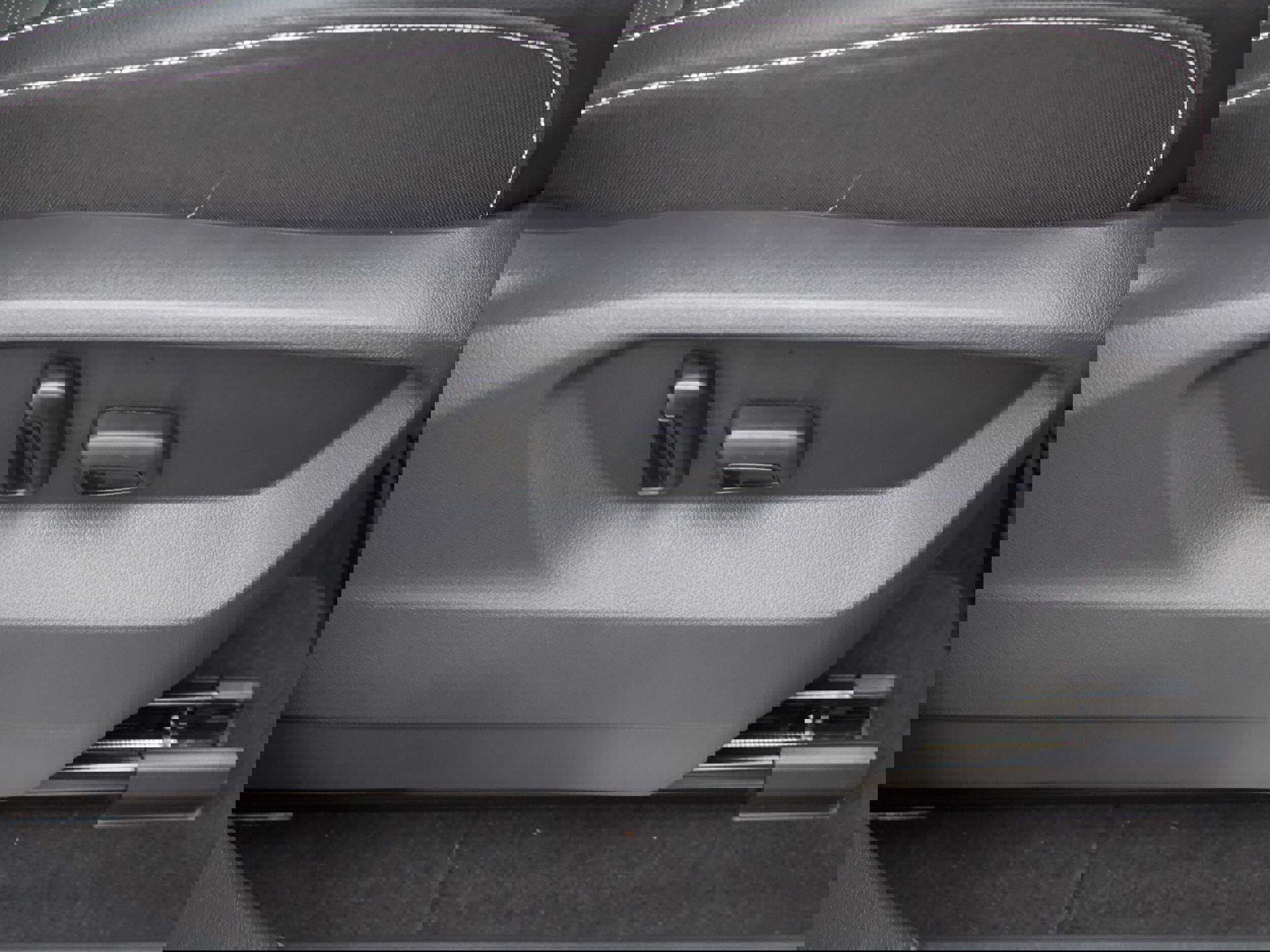 New 2025 Volkswagen Atlas SEL image 39