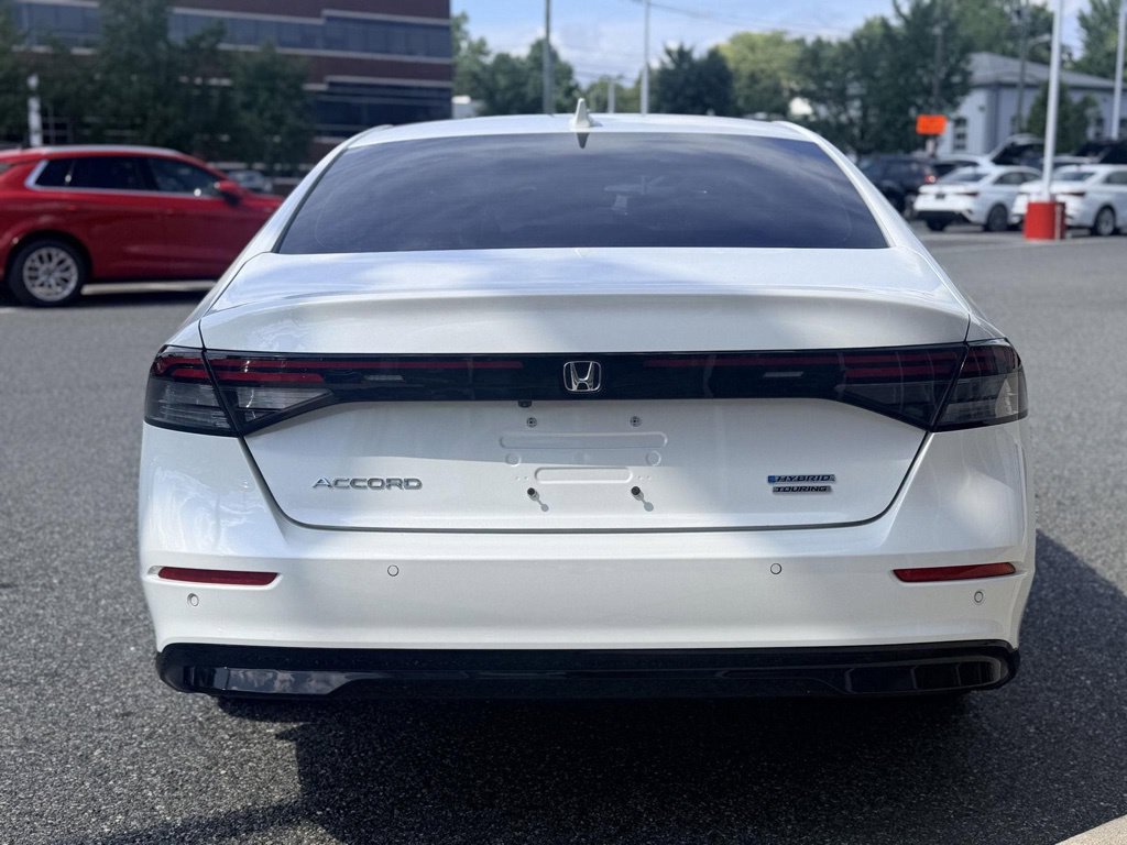 Used 2025 Honda Accord Touring image 4