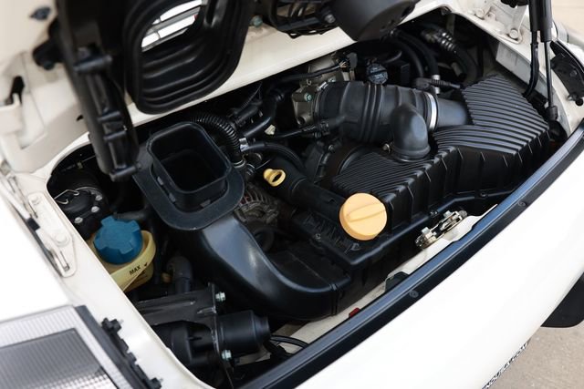 Used 2001 Porsche 911 Carrera 4 AWD/4WD image 56