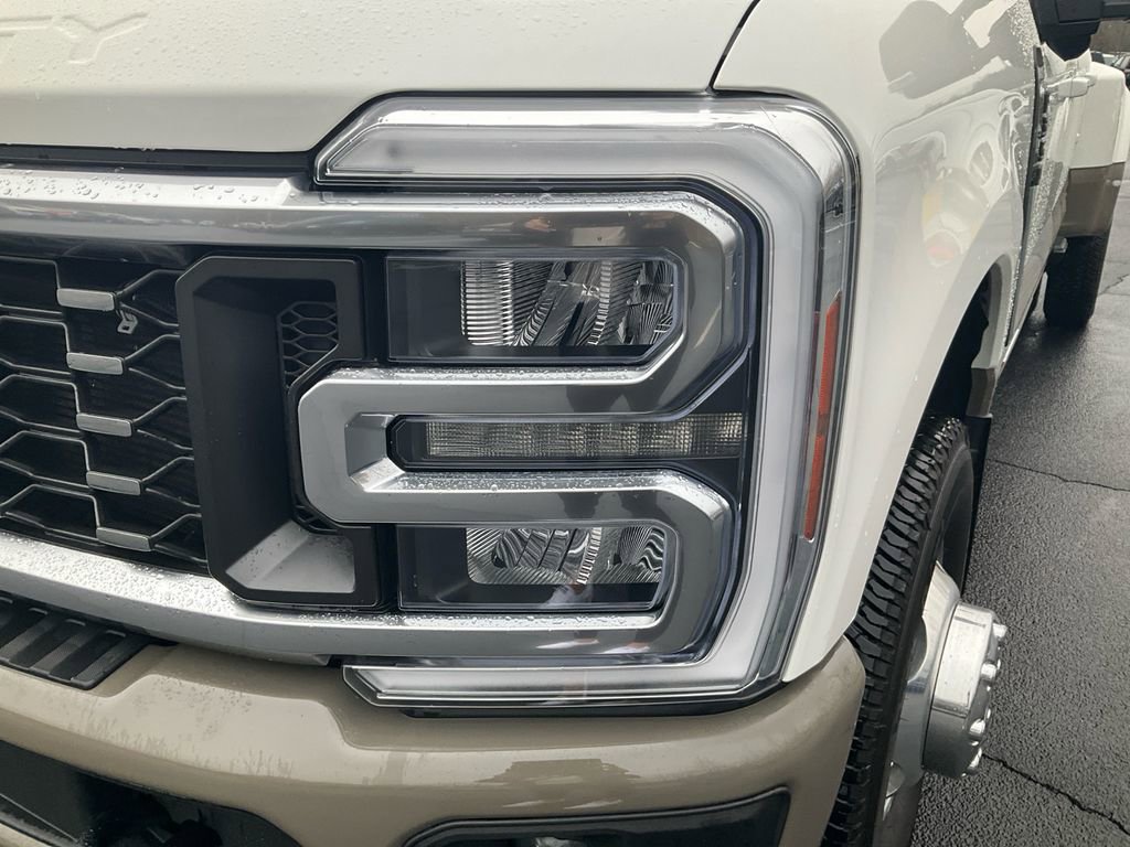 New 2026 Ford F350 King Ranch image 9