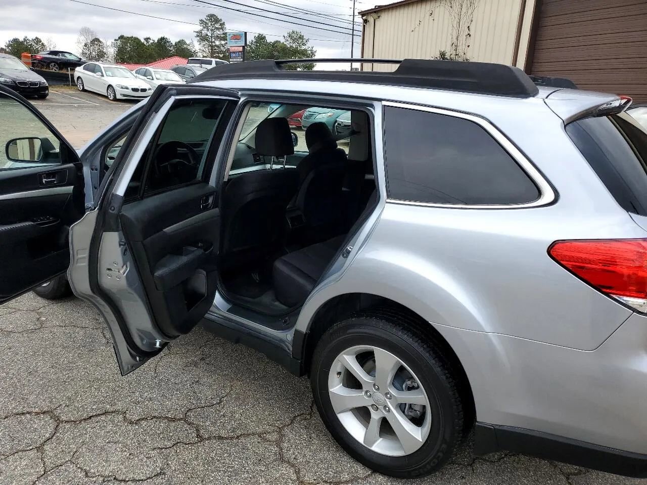 Used 2013 Subaru Outback 2.5i Premium w/ Popular Pkg 1B image 21