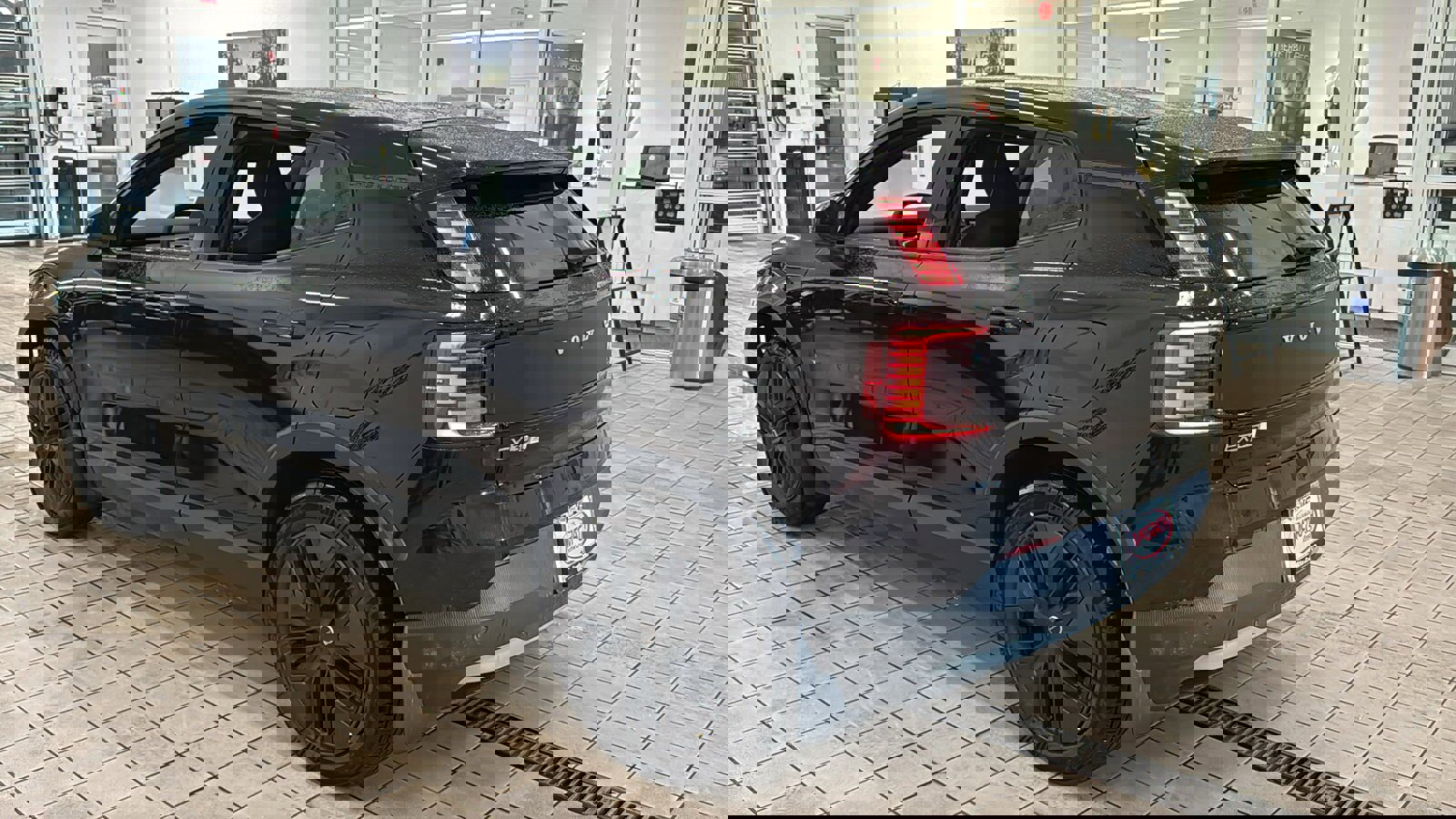 New 2026 Volvo EX30 Cross Country Ultra w/ Protection Package Premier image 7