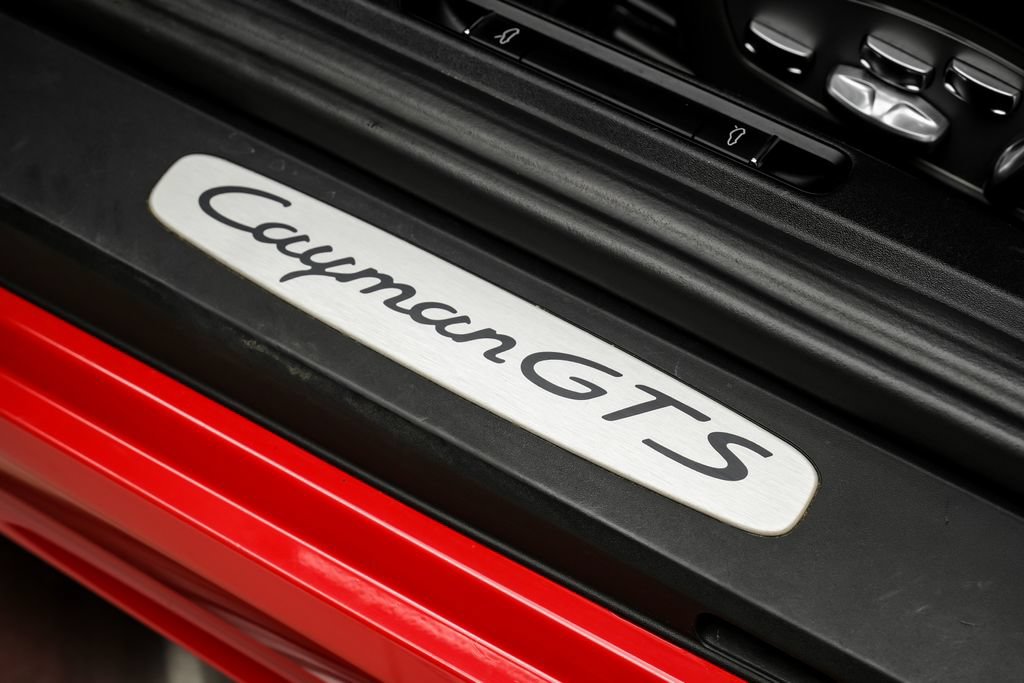 Used 2019 Porsche 718 Cayman GTS RWD image 39