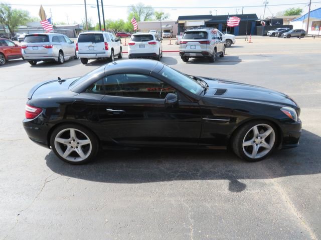 Used 2012 Mercedes-Benz SLK 350 image 4