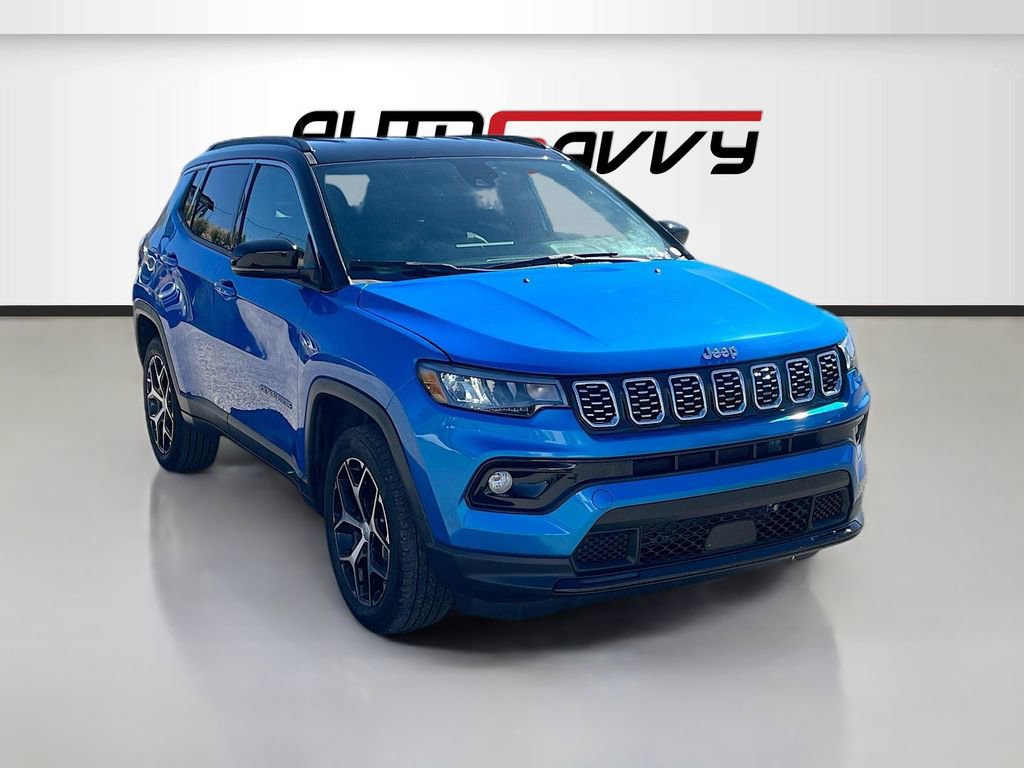 Used 2024 Jeep Compass Limited image 1