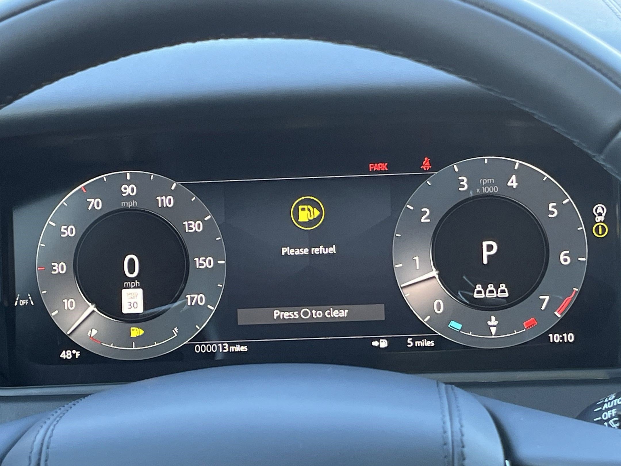 New 2026 Land Rover Range Rover Velar Dynamic SE image 19