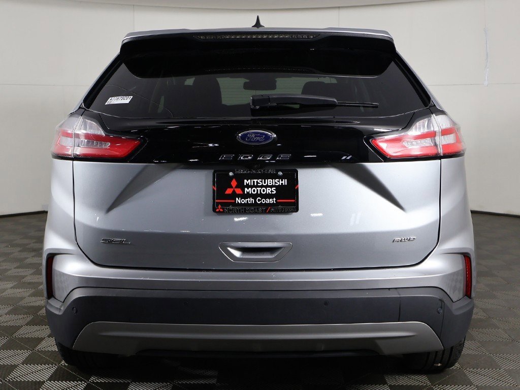 Used 2024 Ford Edge SEL image 10