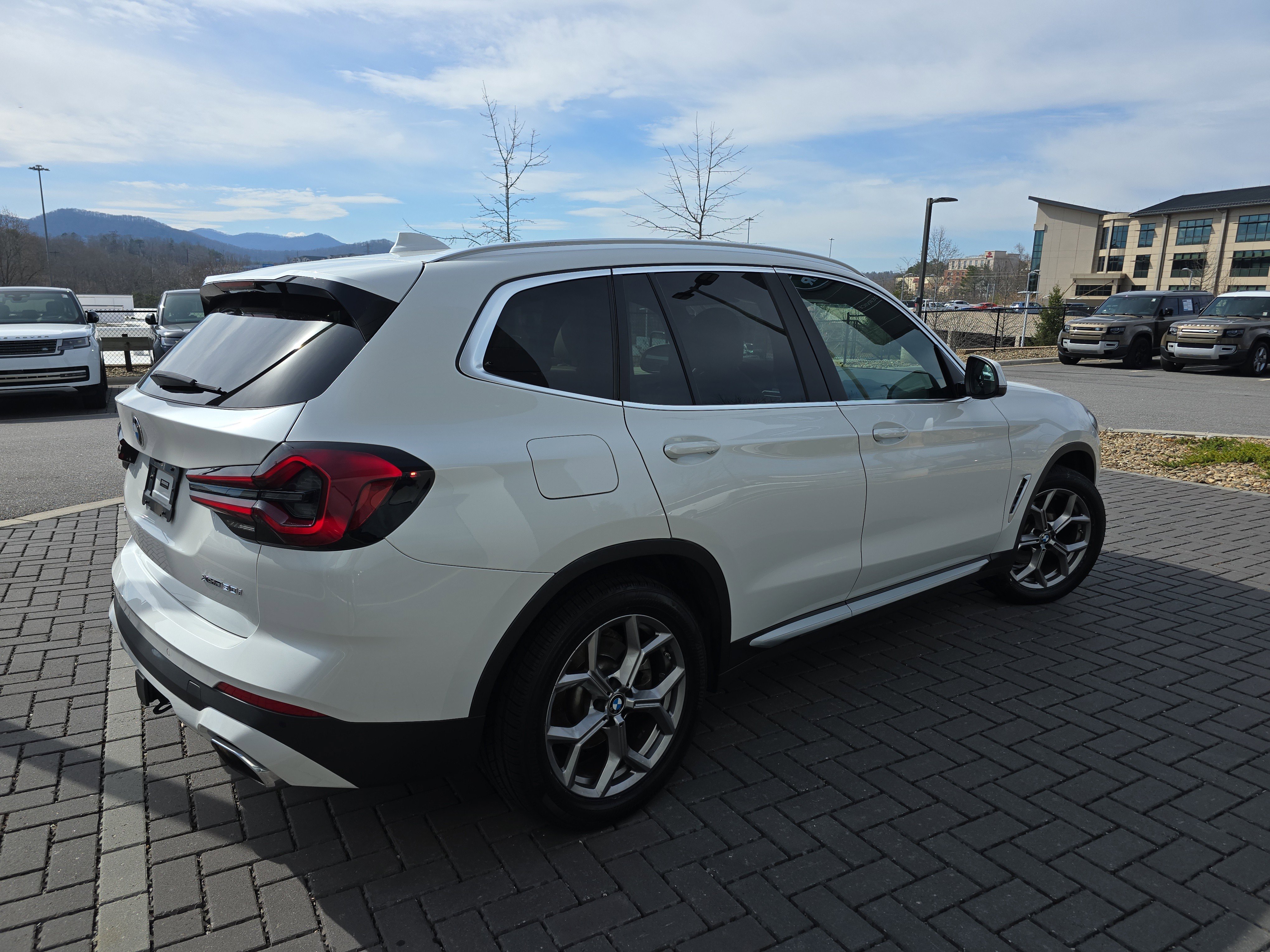 Used 2022 BMW X3 xDrive30i w/ Premium Package 2 image 5