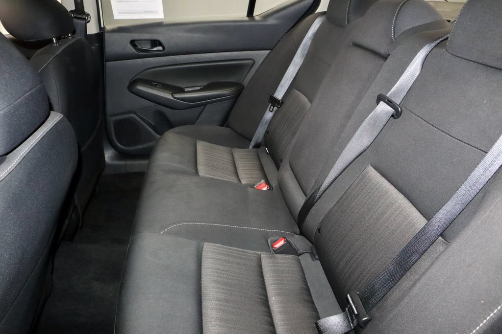 Certified 2025 Nissan Altima 2.5 SV FWD image 19