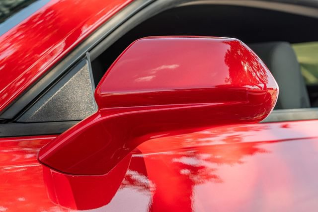 Used 2018 Chevrolet Camaro SS RWD image 13