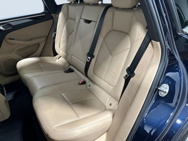Used 2021 Porsche Macan S AWD/4WD image 31