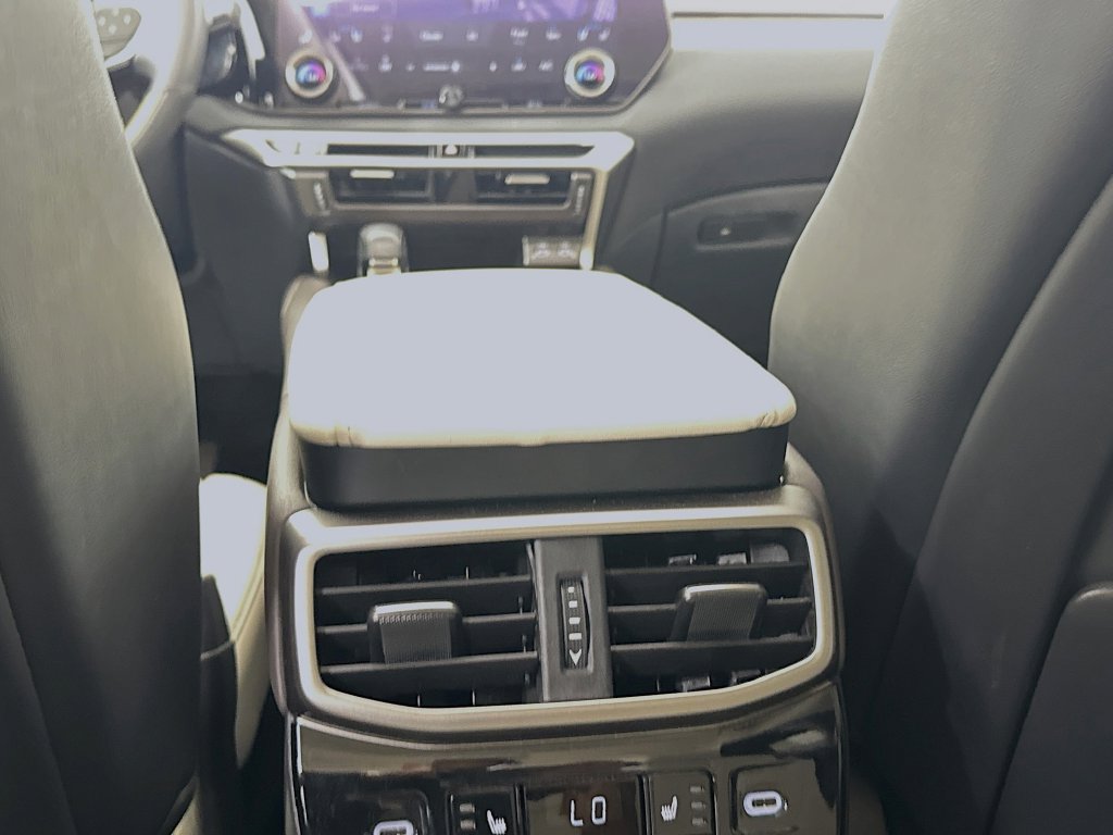 Used 2023 Lexus RX 350 FWD w/ Accessory Package (K3) image 33