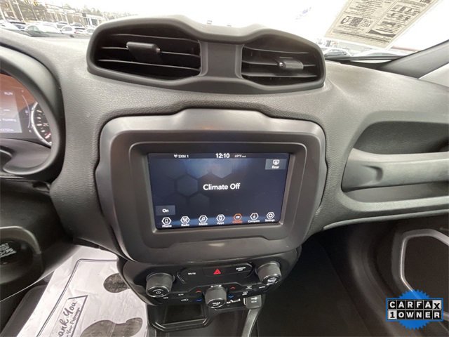 Used 2018 Jeep Renegade Latitude image 21