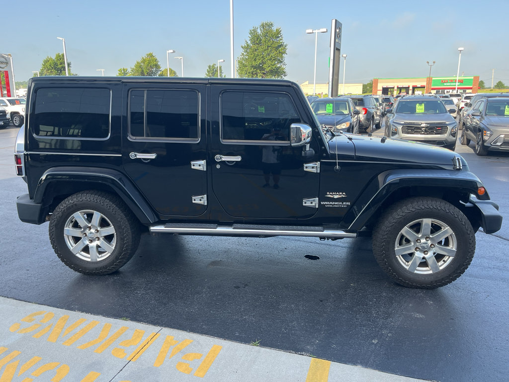 Used 2015 Jeep Wrangler Unlimited Sahara w/ Mopar Chrome Edition Group AWD/4WD image 6