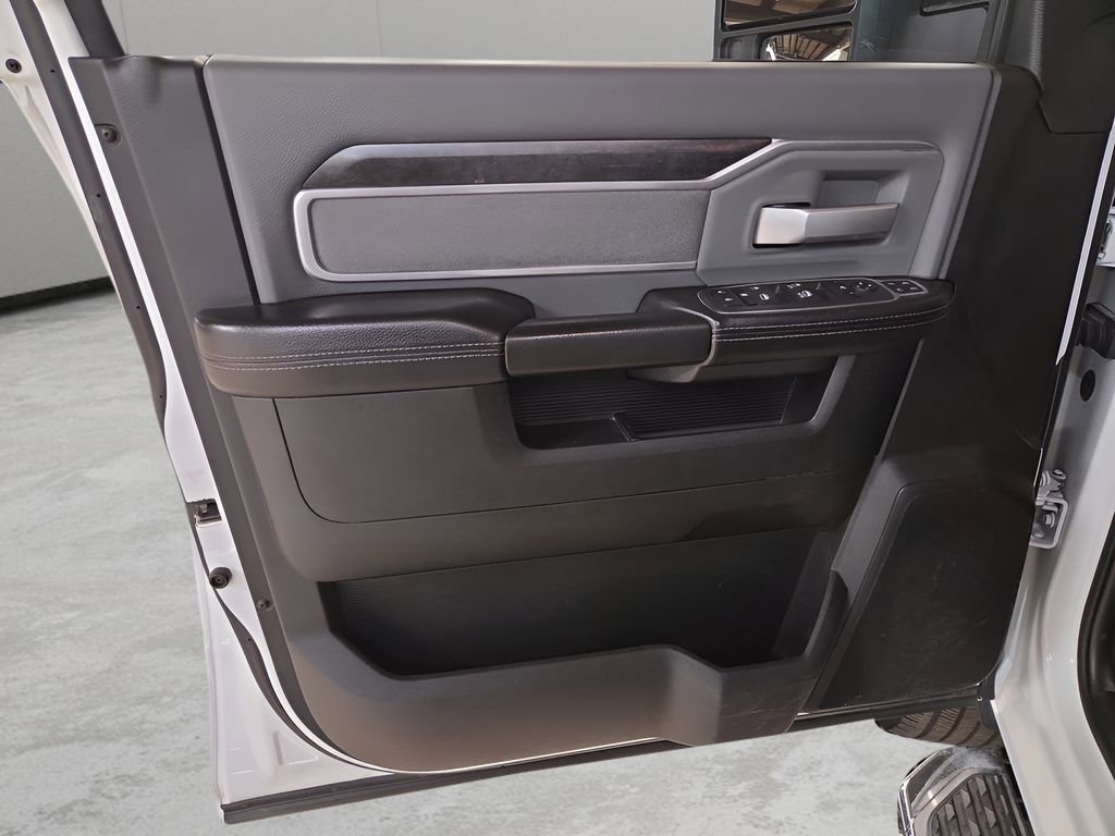 Certified 2023 RAM 2500 Big Horn w/ Level 1 Equipment Group image 10