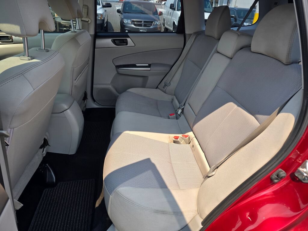 Used 2013 Subaru Forester 2.5X w/ Alloy Wheel Pkg AWD/4WD image 15