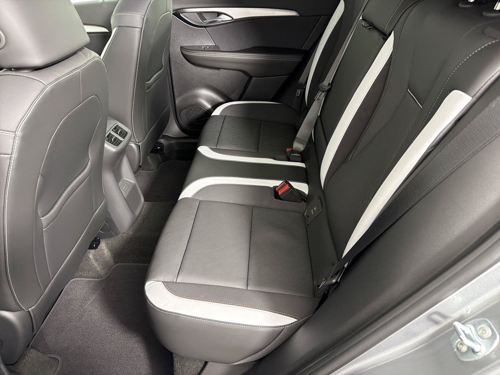 New 2026 Buick Envision Sport Touring AWD/4WD image 19