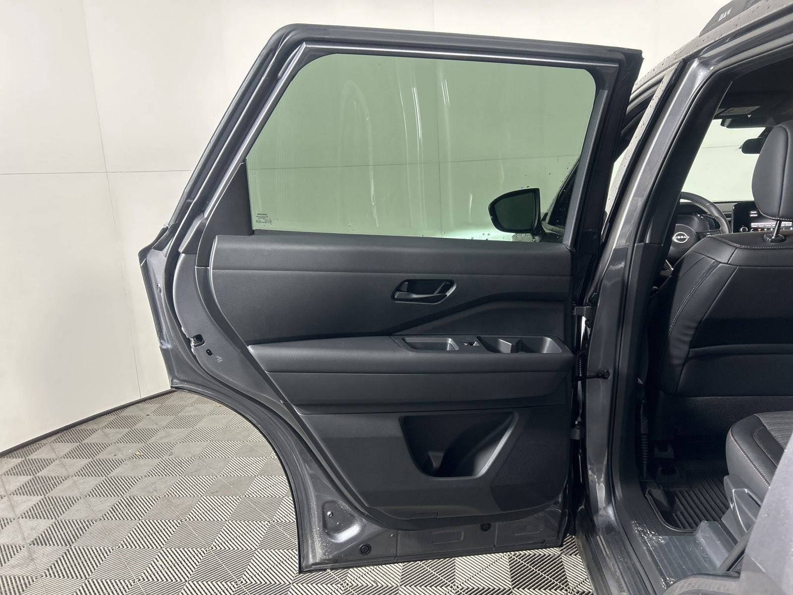 New 2025 Nissan Pathfinder Rock Creek AWD/4WD image 35